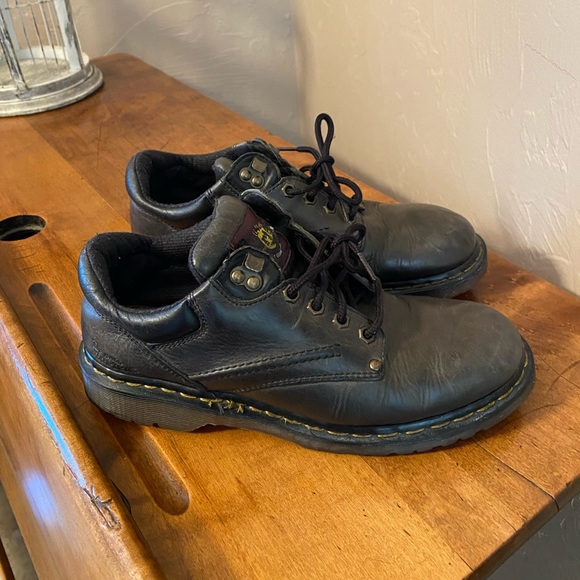 Vintage Dr Martens shoe 8052 air cushion soles Leather England Oxfords US Mens 8 - Picture 1 of 6